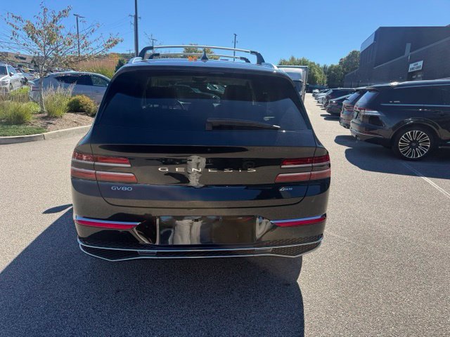 Certified 2025 Genesis GV80 2.5T Advanced AWD/4WD image 9