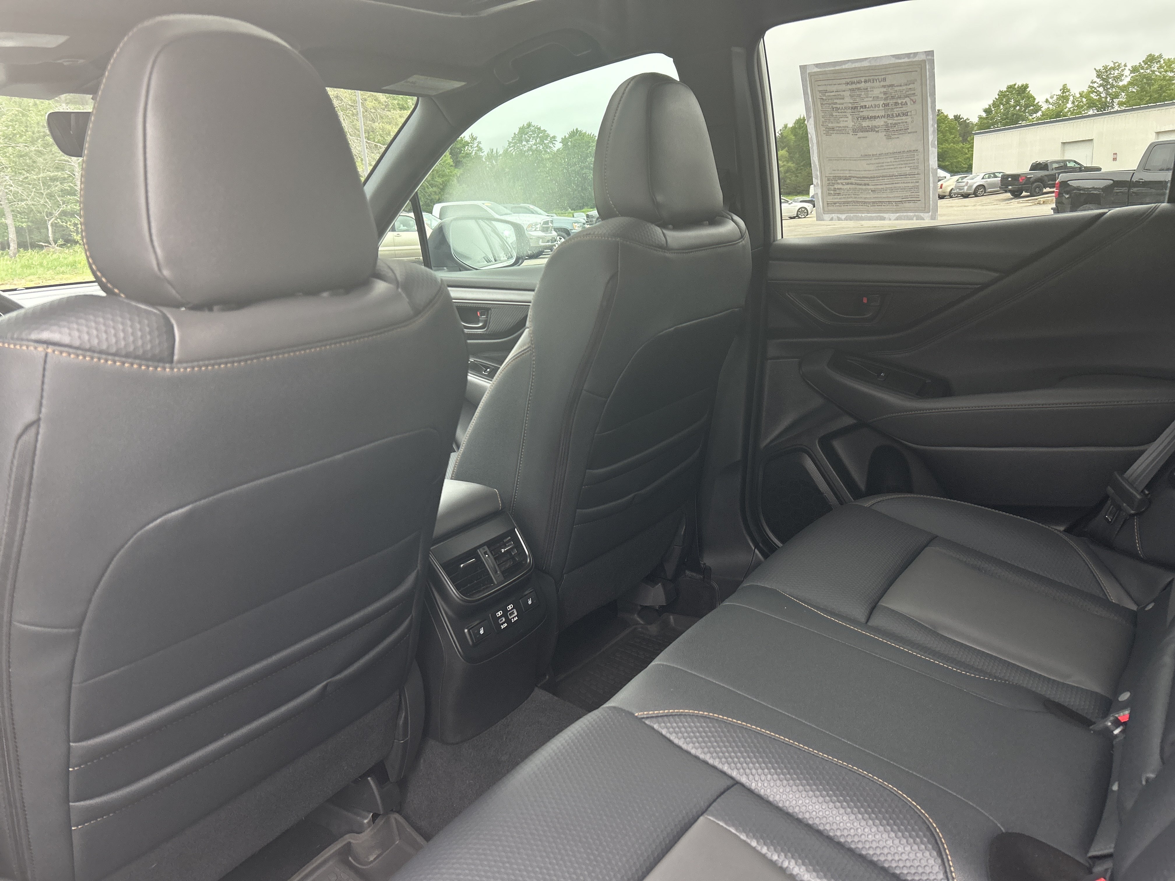 Used 2025 Subaru Outback Wilderness AWD/4WD image 12