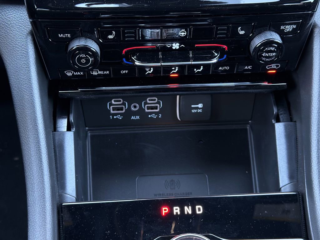 New 2025 Jeep Grand Cherokee L Altitude image 15