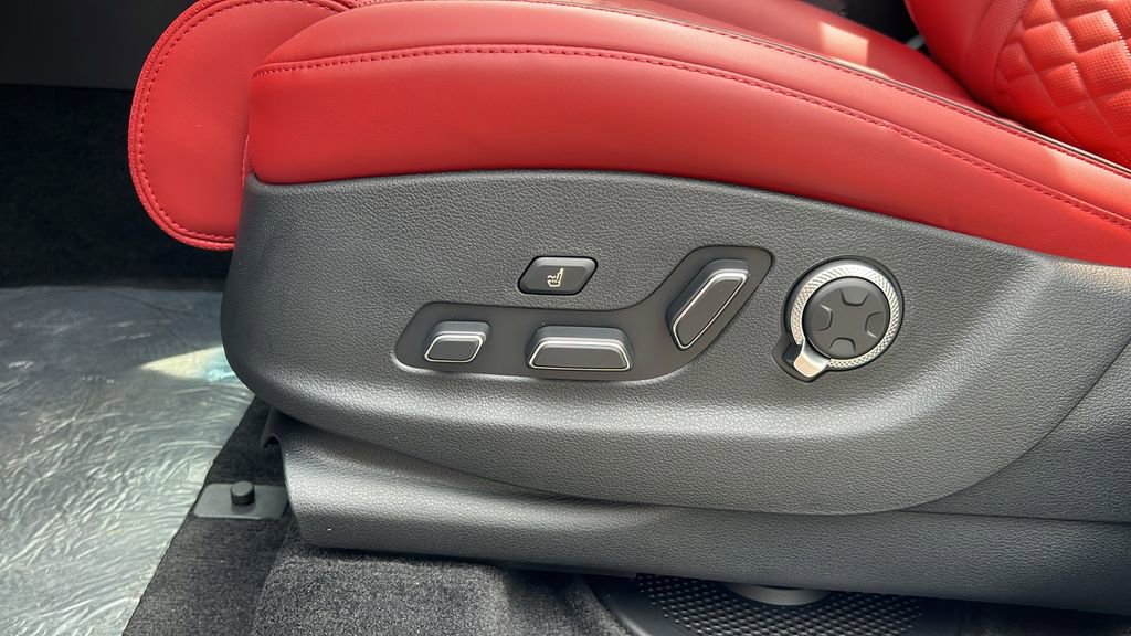 New 2026 Genesis GV80 3.5T e-SC image 22