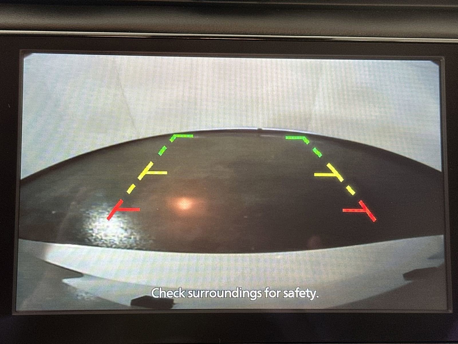 Used 2025 Nissan Versa SR image 17