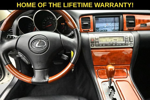 Used 2005 Lexus SC 430 Convertible RWD image 16