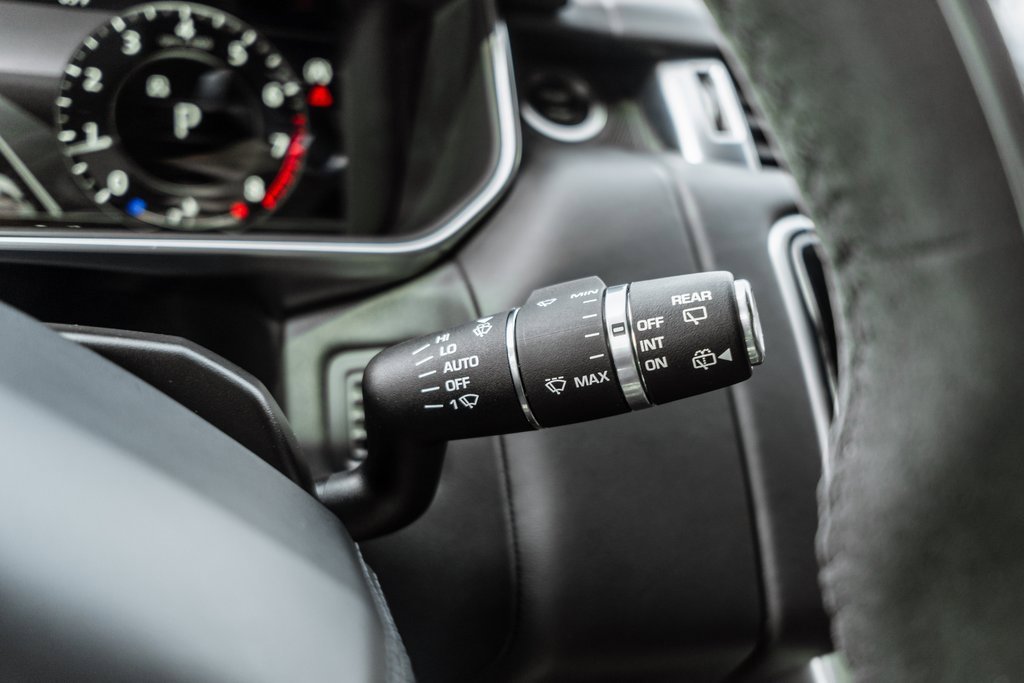 Used 2022 Land Rover Range Rover Sport HST image 27