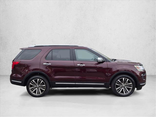 Used 2018 Ford Explorer Platinum AWD/4WD image 4