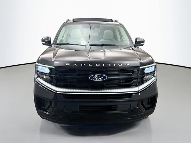 New 2027 Ford Expedition Platinum w/ Platinum Ultimate Package AWD/4WD image 2