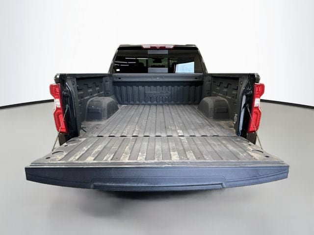 Used 2023 Chevrolet Silverado 1500 High Country AWD/4WD image 28