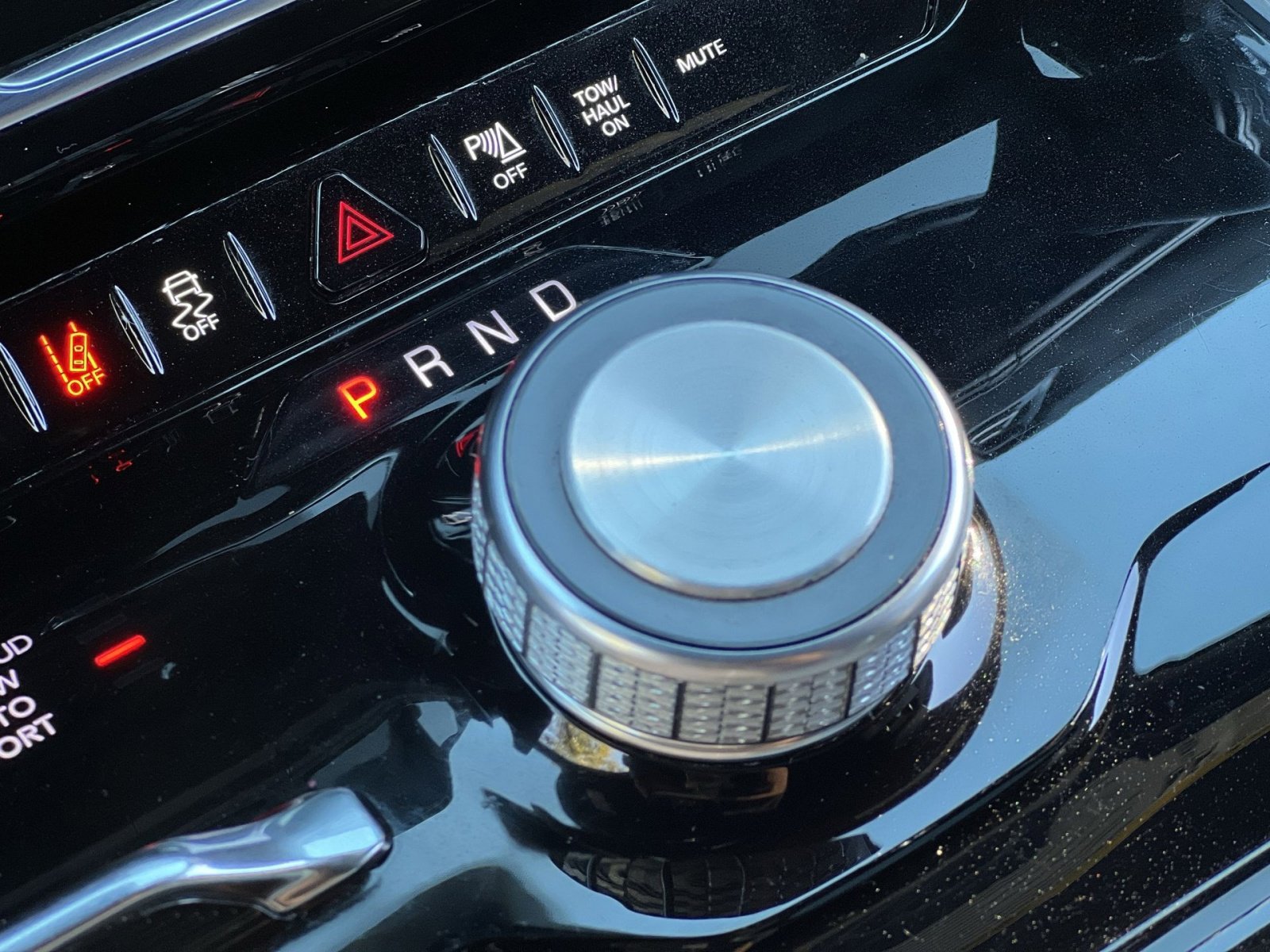 Used 2024 Jeep Wagoneer L Series II w/ Flexible Seating Group image 20