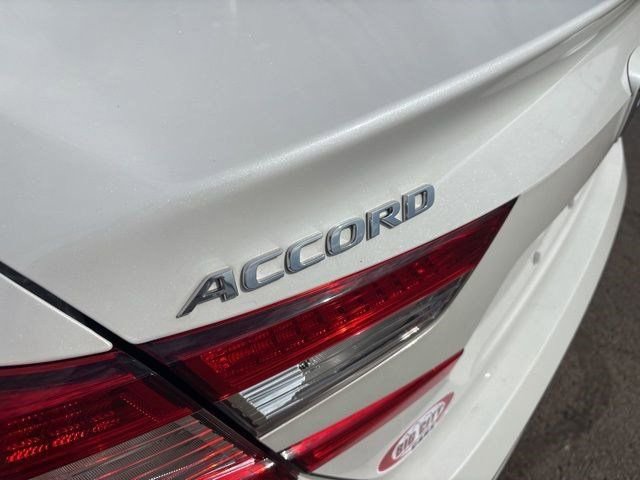 Used 2020 Honda Accord EX image 47