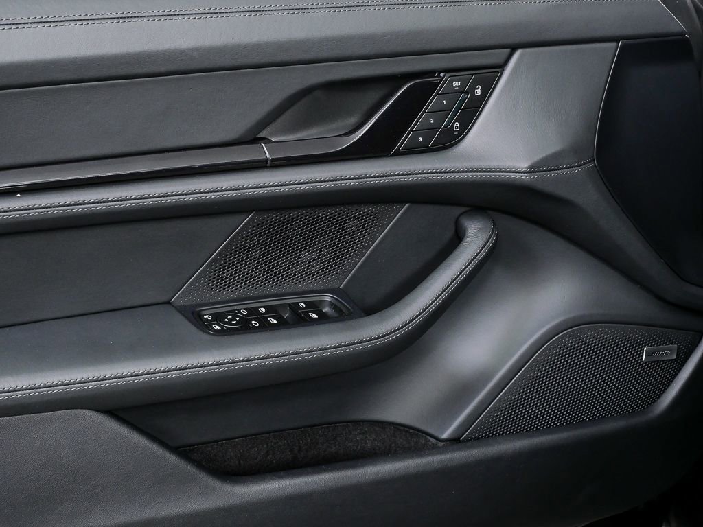 Certified 2024 Porsche Taycan 4S image 6