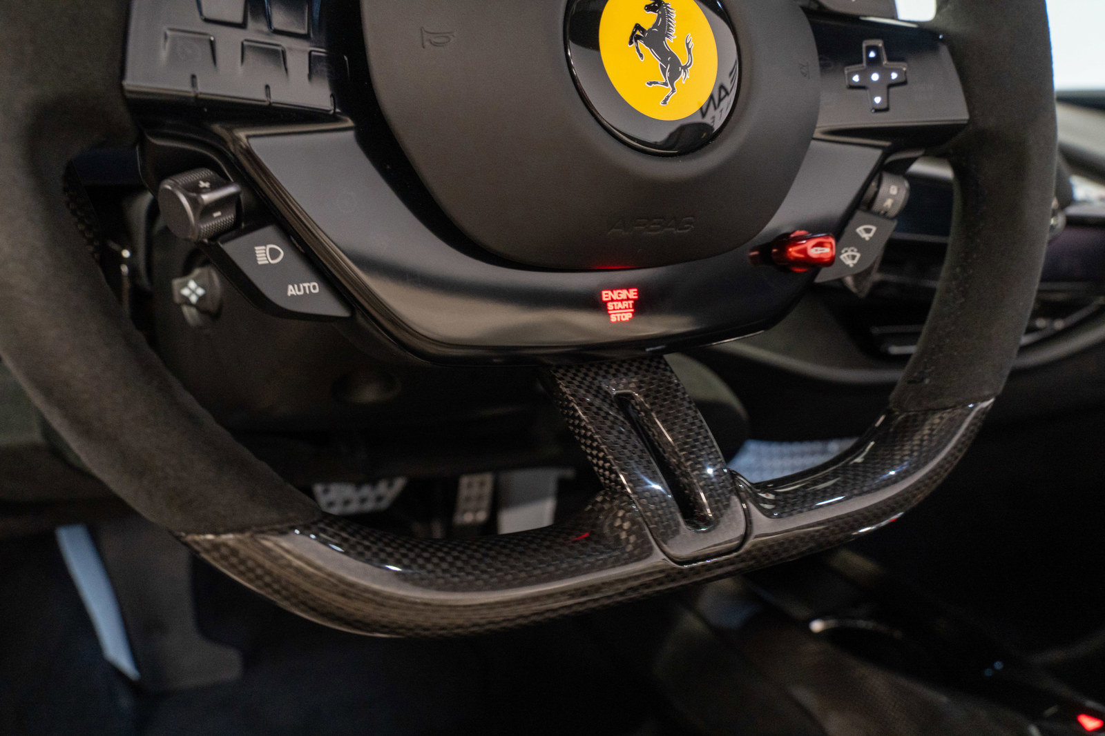 Used 2025 Ferrari SF90 Spider AWD/4WD image 7