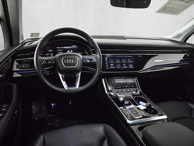 Used 2023 Audi Q7 Premium Plus w/ Premium Plus Package image 19