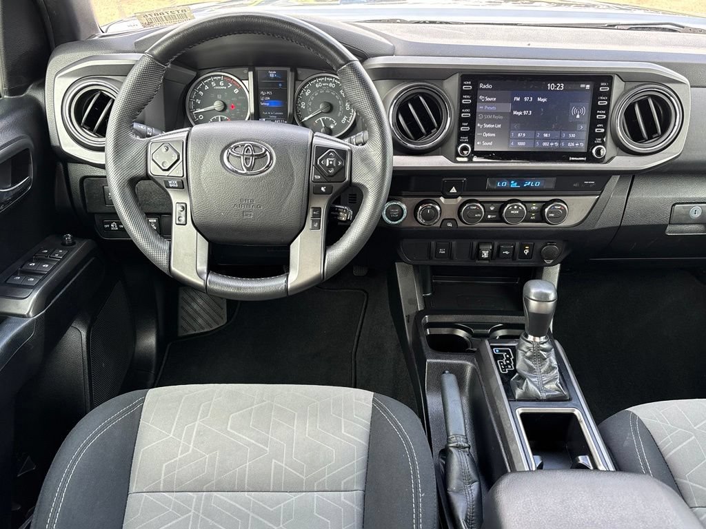 Used 2021 Toyota Tacoma TRD Off-Road AWD/4WD image 10