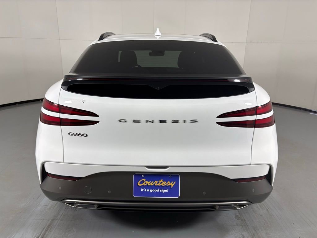 Used 2023 Genesis GV60 Advanced image 7