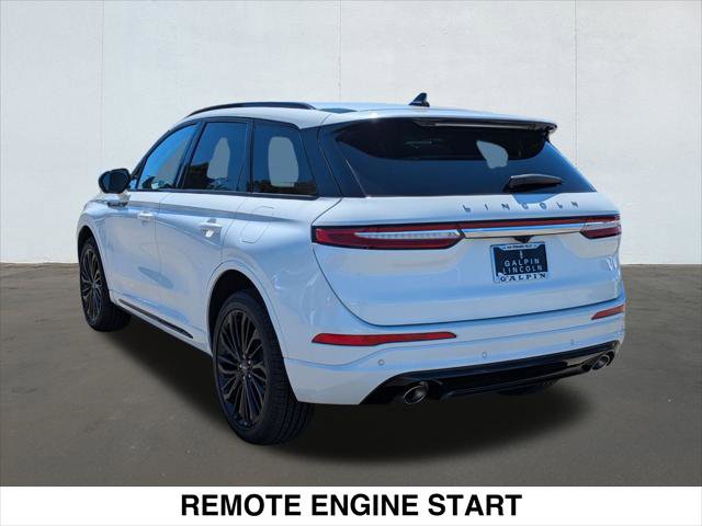 Used 2024 Lincoln Corsair Reserve w/ Equipment Group 201A FWD image 3