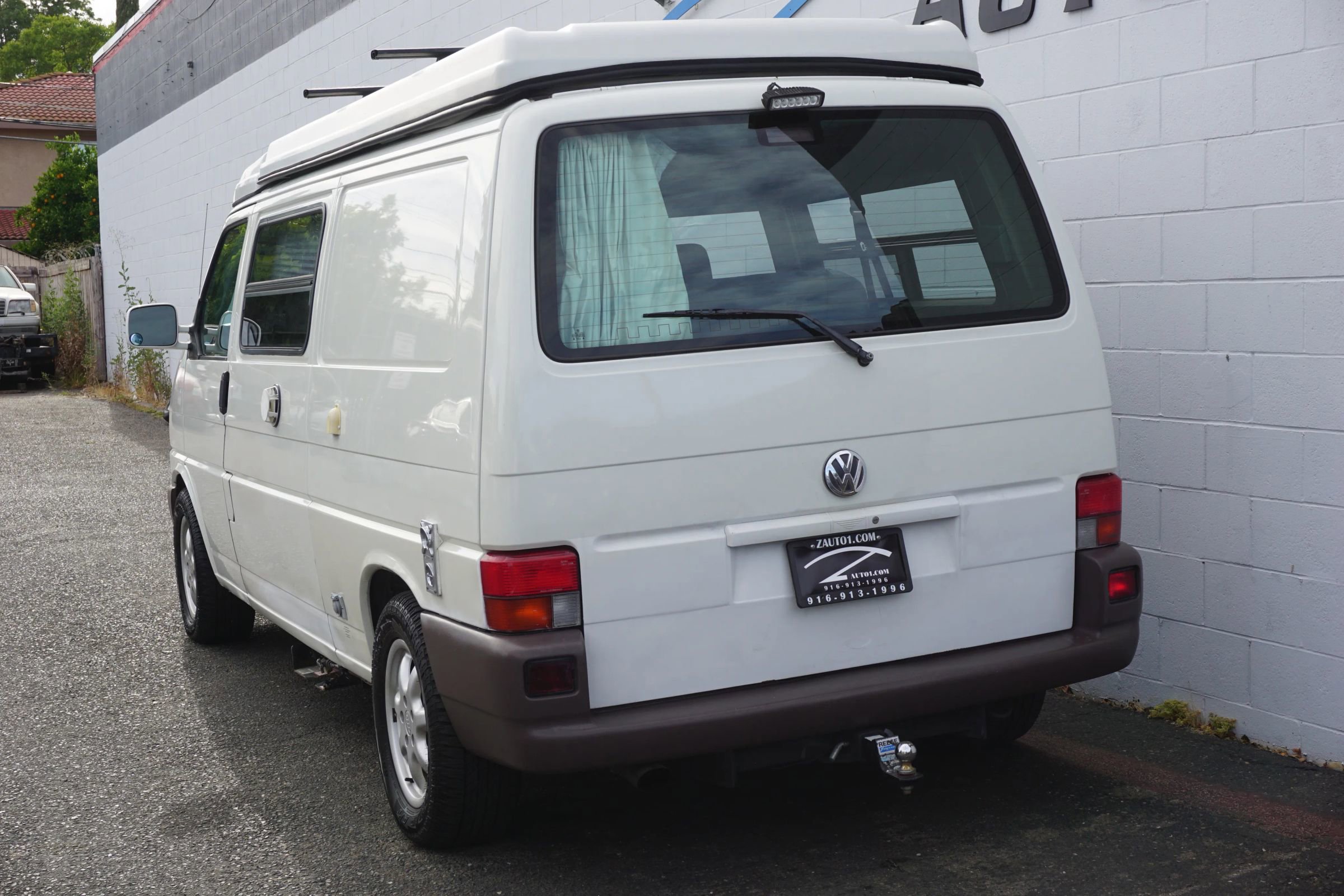 Used 1997 Volkswagen Eurovan Camper image 4