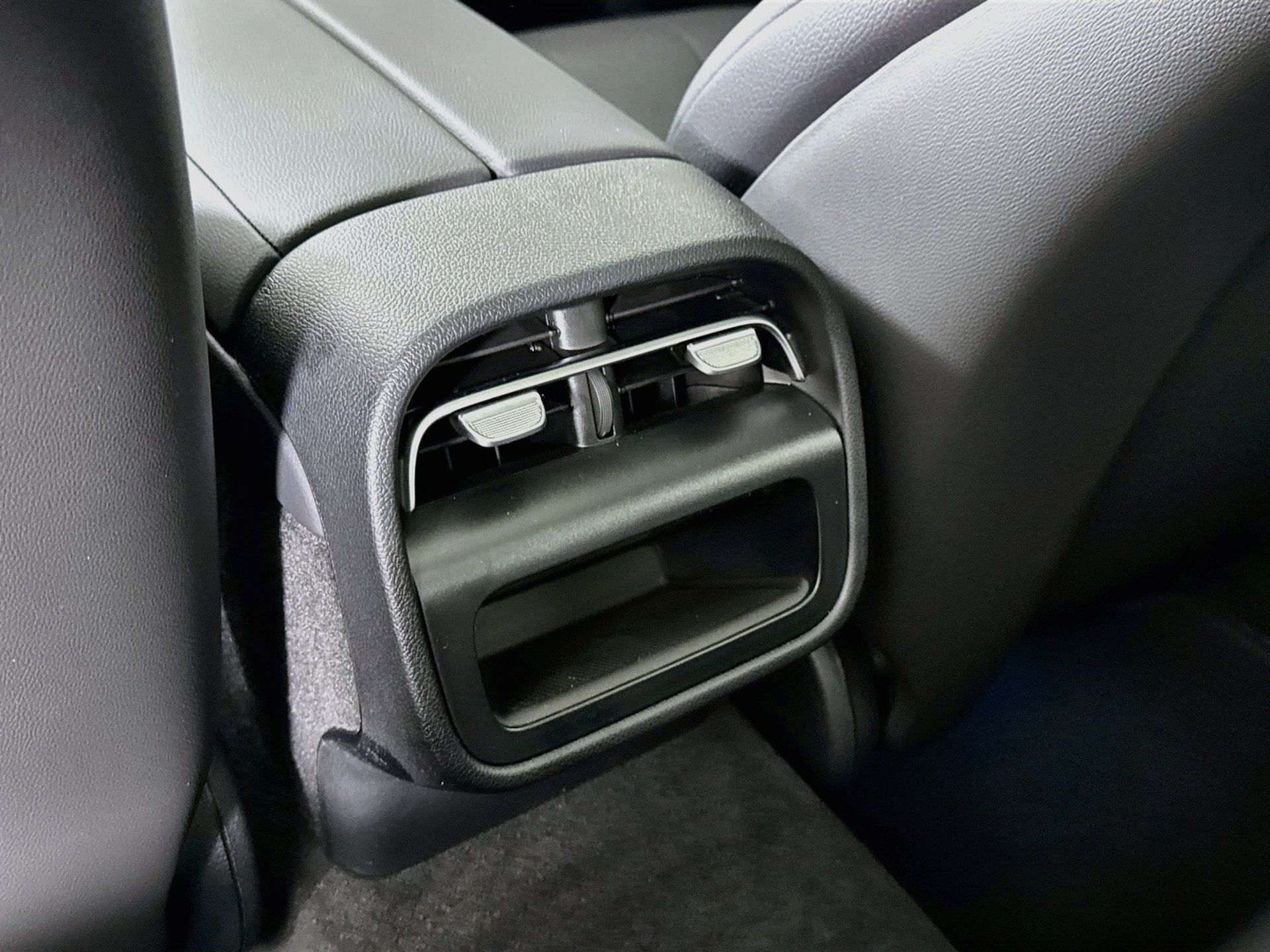 New 2027 Mercedes-Benz E 350 Sedan image 27