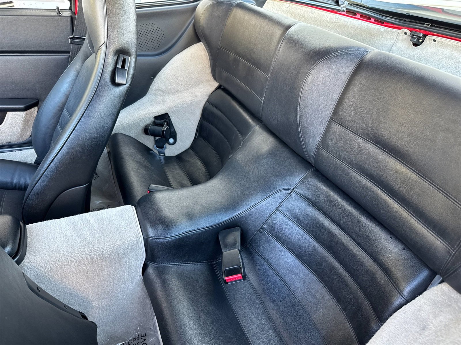 Used 1987 Porsche 944 Coupe image 14