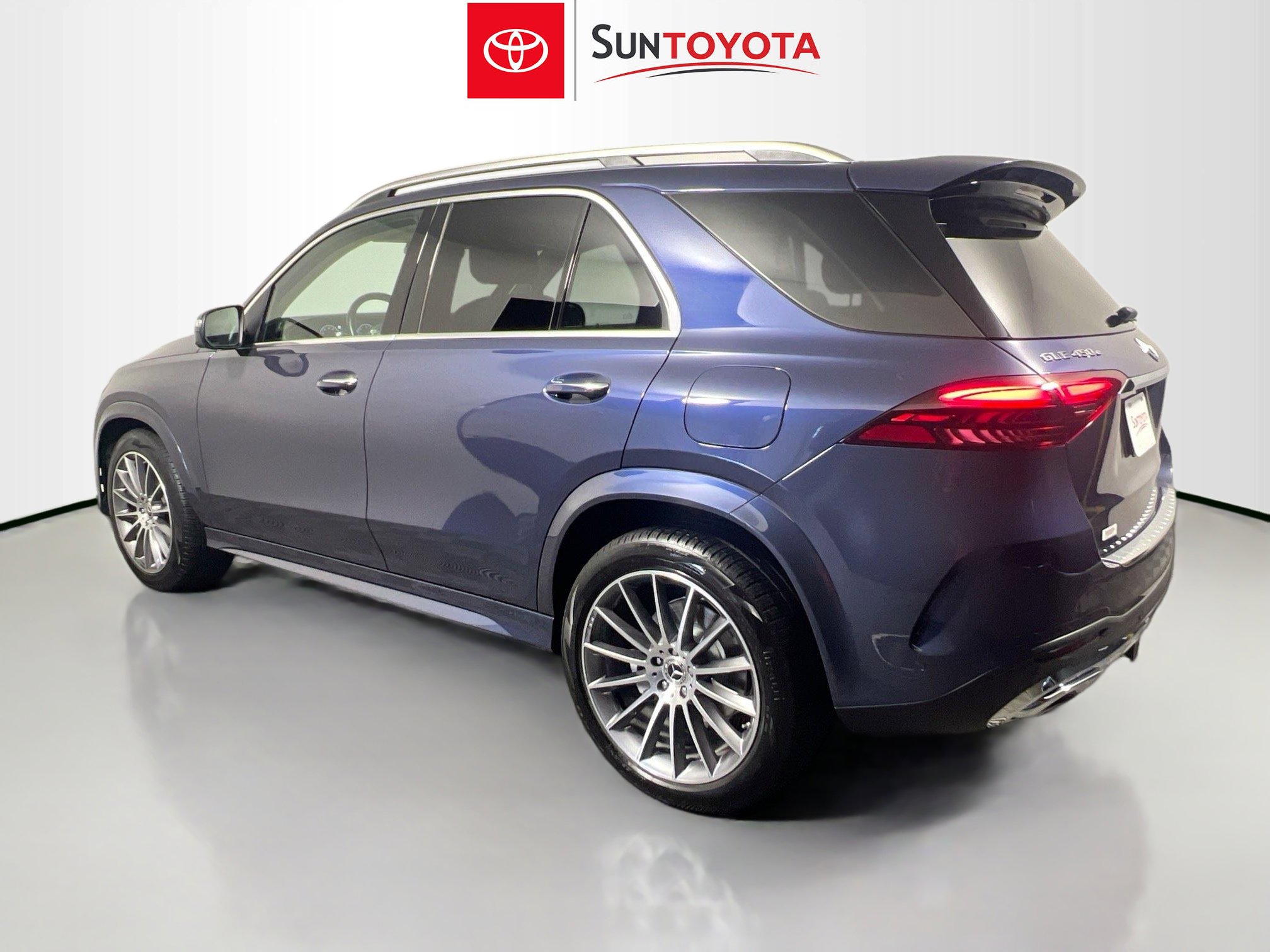 Used 2025 Mercedes-Benz GLE 450e GLE 450e image 6