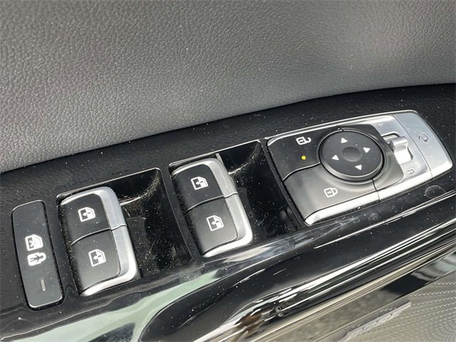Certified 2025 Kia K5 GT w/ GT1 Package image 27