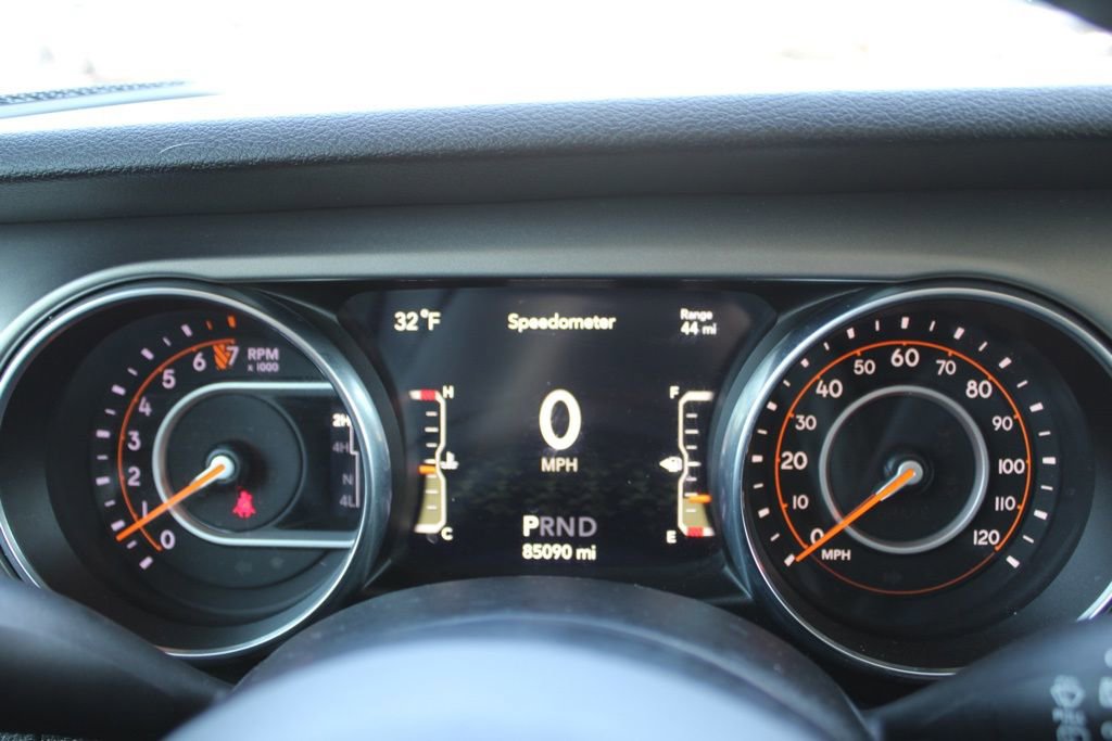 Used 2020 Jeep Wrangler Unlimited Sport image 30