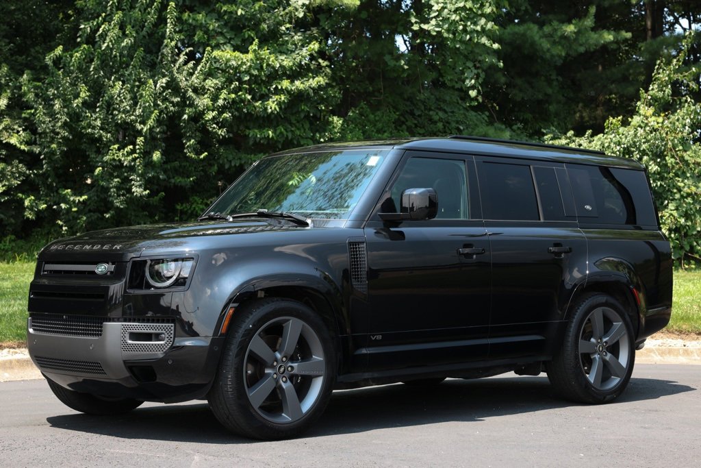 Used 2024 Land Rover Defender 130 V8 image 11