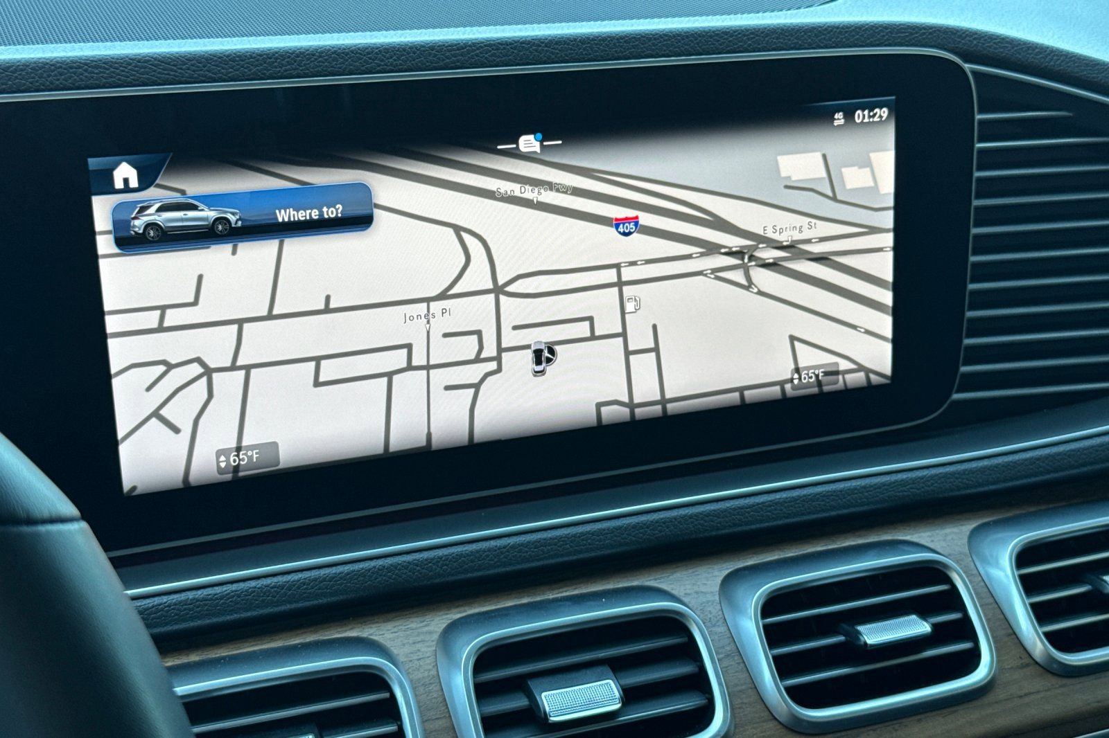 Certified 2026 Mercedes-Benz GLE 450 4MATIC image 23