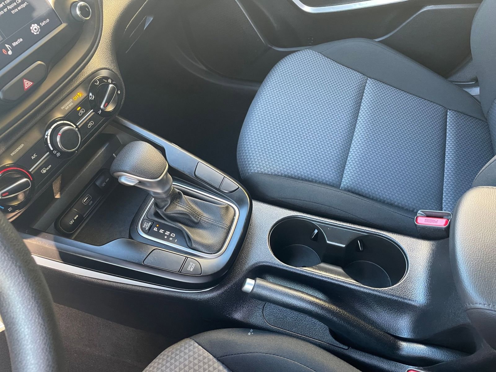 Used 2025 Kia Soul LX w/ LX Technology Package image 39