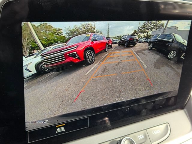 Certified 2025 Chevrolet Blazer LT FWD image 30