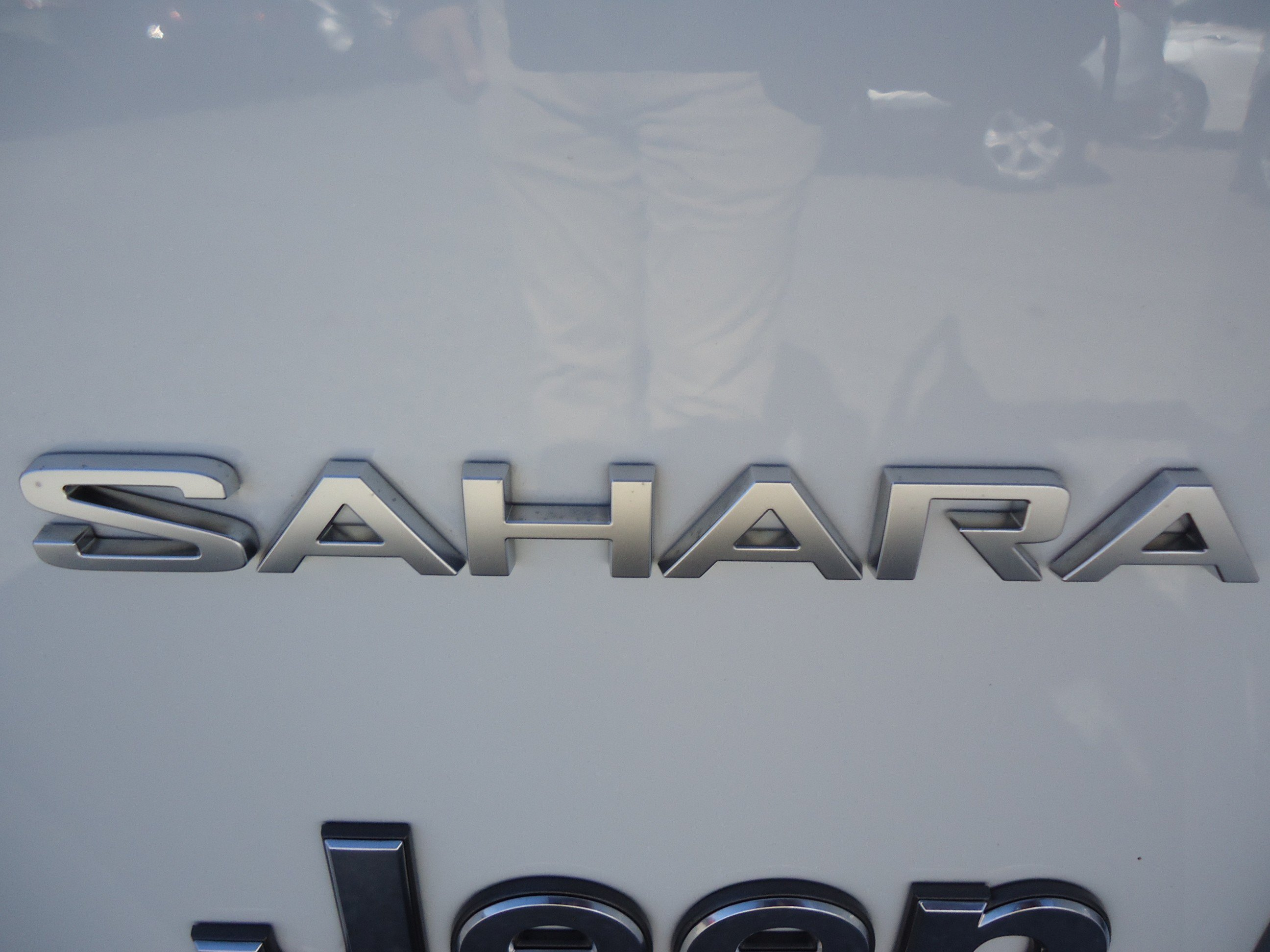 Used 2023 Jeep Wrangler Unlimited Sahara w/ LED Lighting Group AWD/4WD image 9
