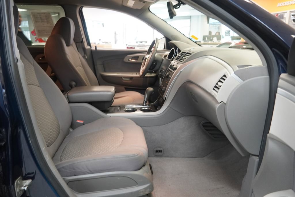 Used 2012 Chevrolet Traverse LS image 36
