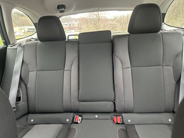 Used 2024 Subaru Outback Premium image 27