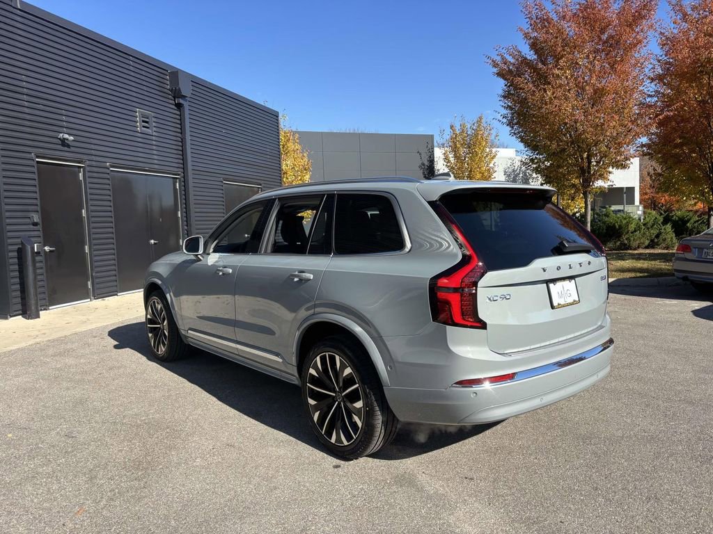 New 2026 Volvo XC90 B6 Plus w/ Protection Package Premier image 5