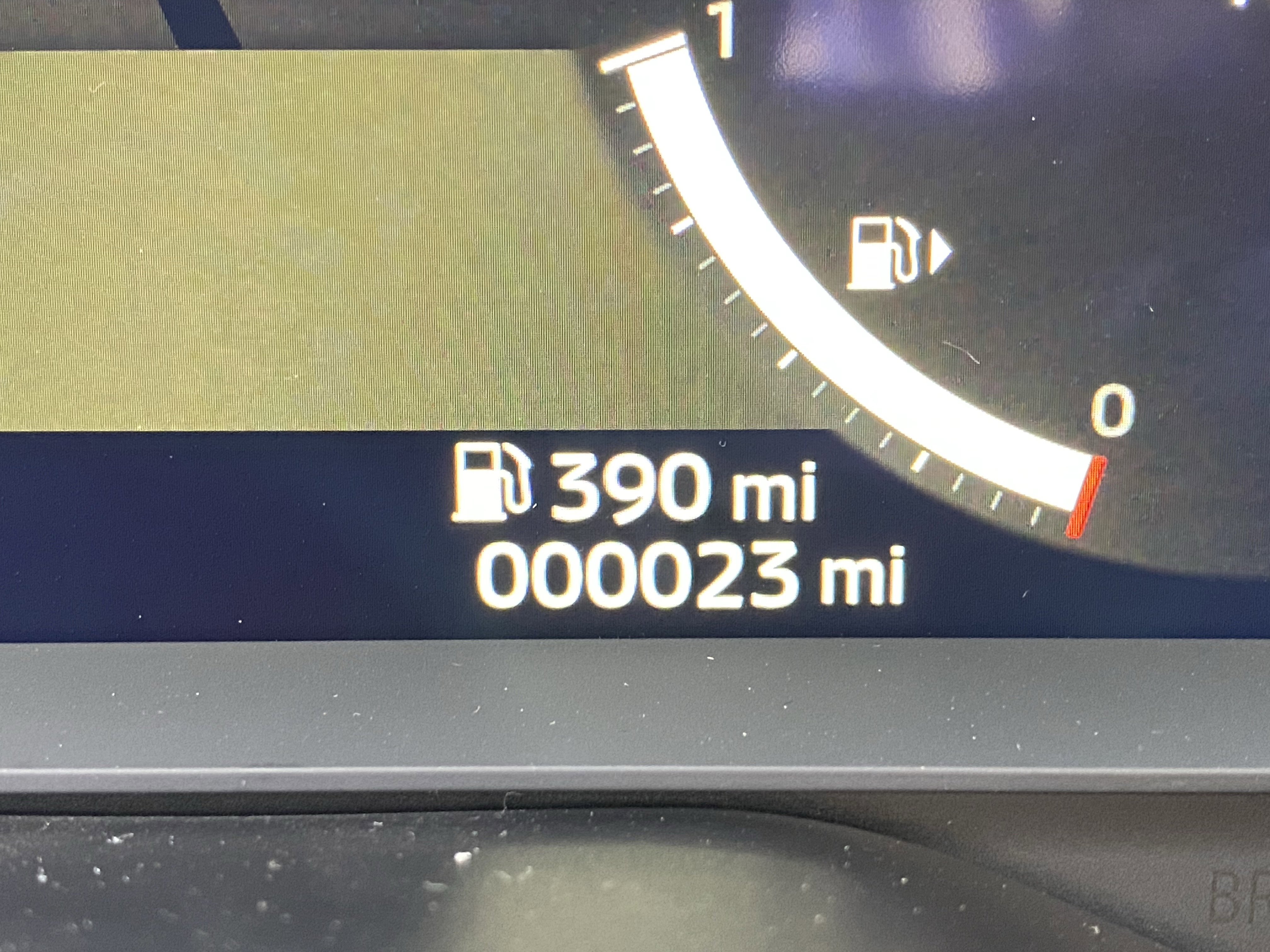 New 2026 Mitsubishi Outlander SEL image 9