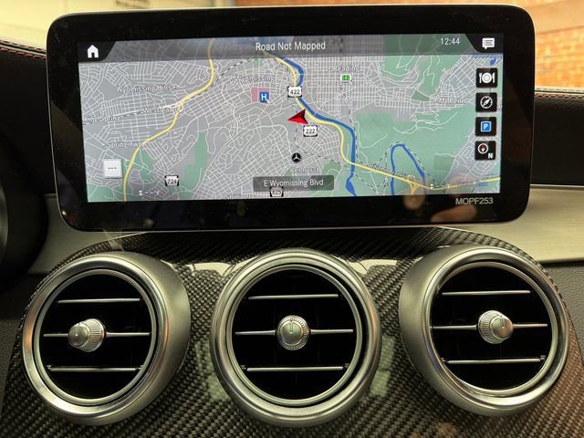 Certified 2022 Mercedes-Benz GLC 43 AMG 4MATIC image 19