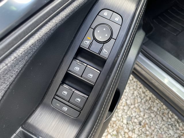 Used 2023 Nissan Rogue SV AWD/4WD image 24