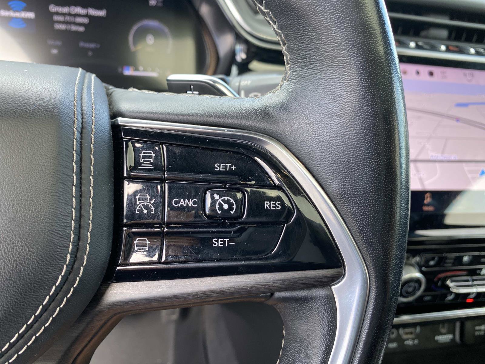 Used 2022 Jeep Grand Cherokee L Overland image 15