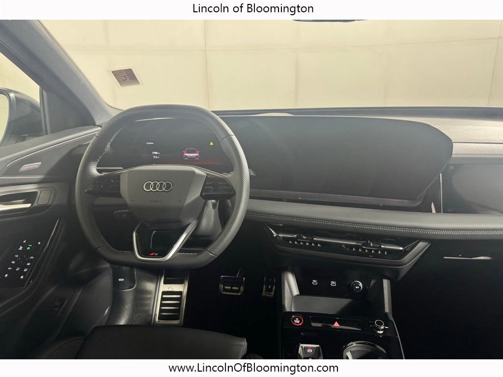 Used 2025 Audi SQ6 e-tron Prestige w/ 21" Black Optic Wheel Package image 20