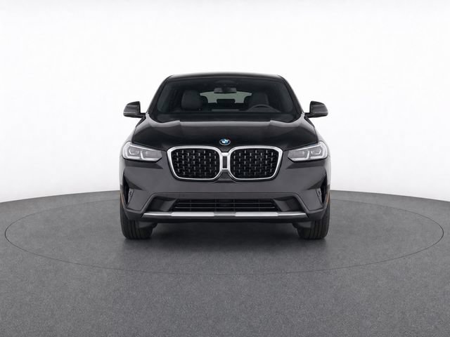 Used 2024 BMW X4 xDrive30i AWD/4WD image 5