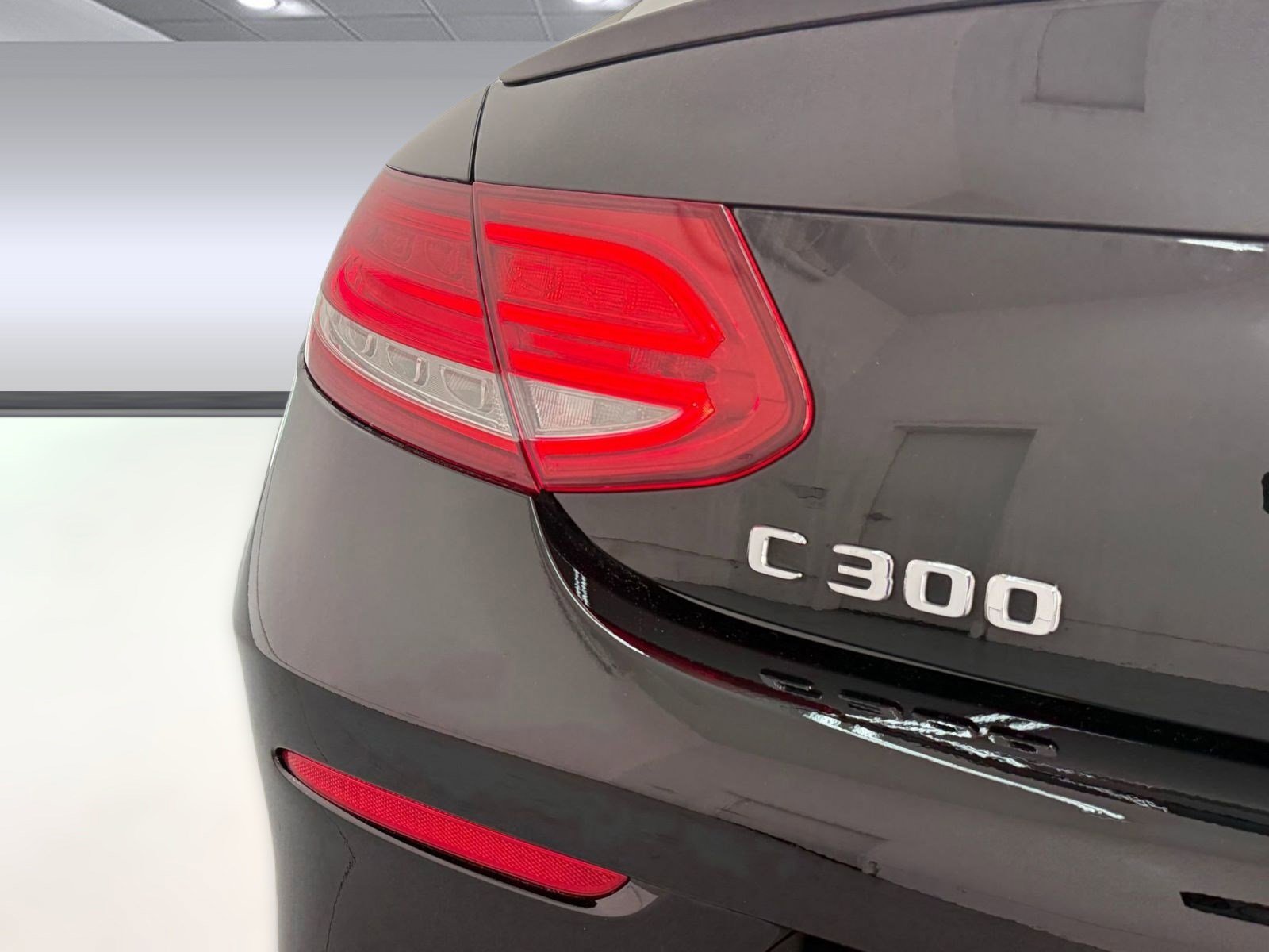 Used 2018 Mercedes-Benz C 300 Coupe image 11