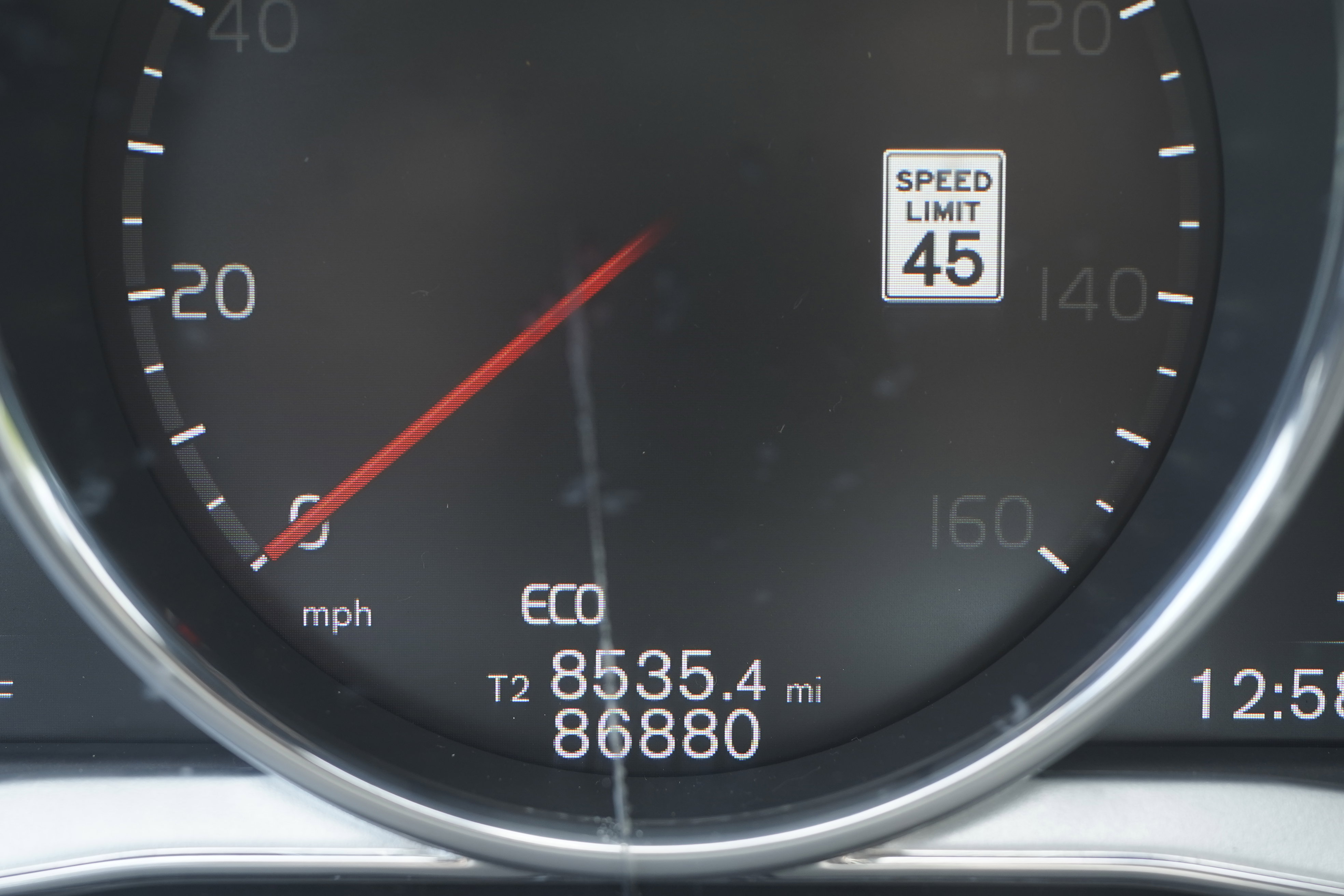 Used 2018 Volvo V60 T5 Dynamic w/ Vision Package FWD image 24