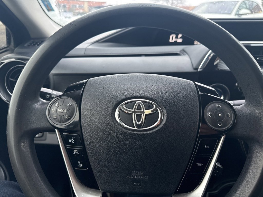 Used 2019 Toyota Prius C image 11