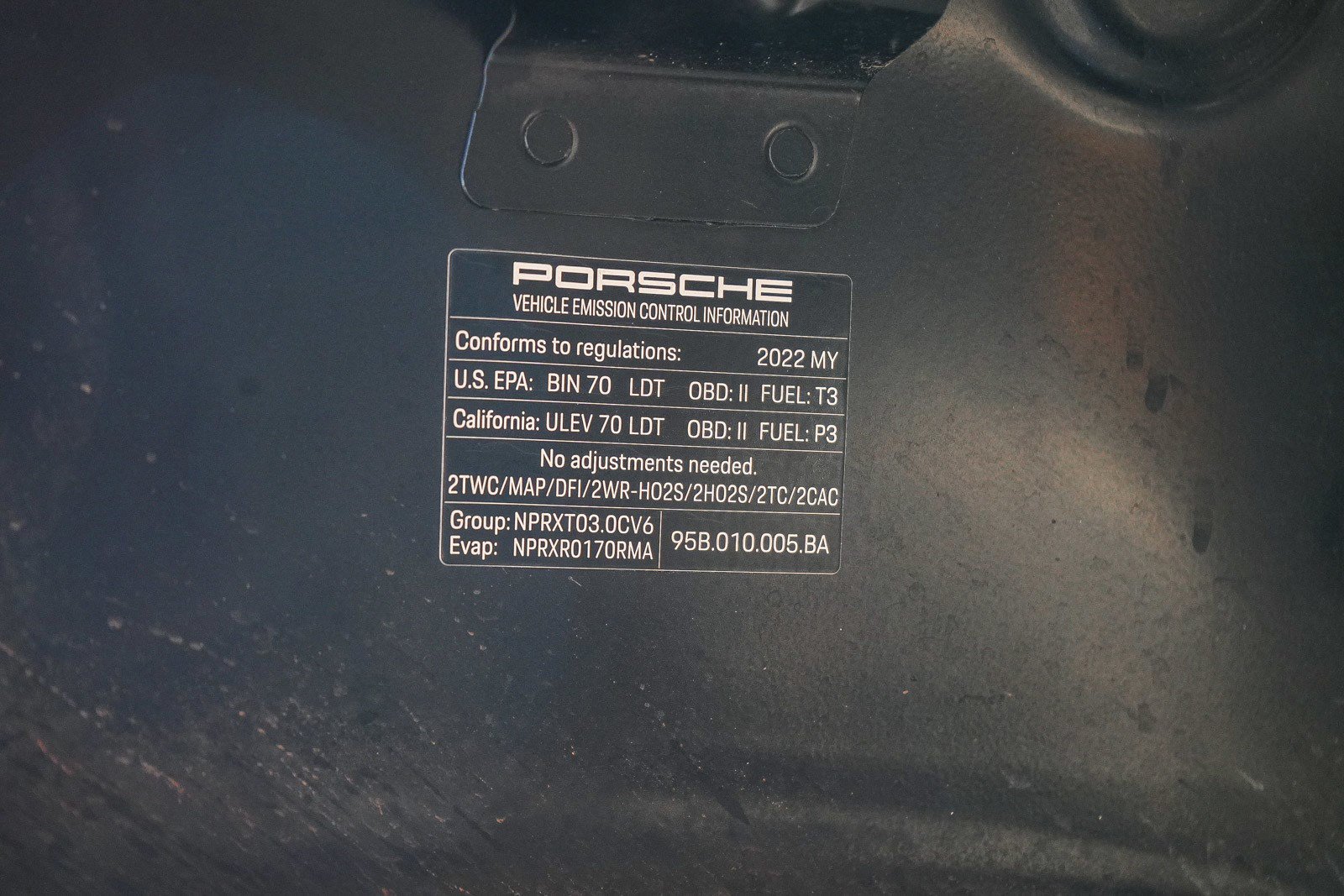 Used 2022 Porsche Macan S AWD/4WD image 28