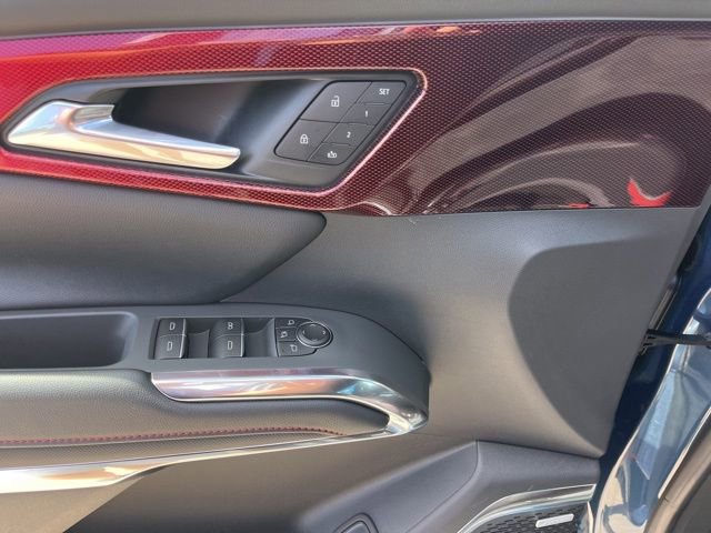 New 2026 Chevrolet Traverse RS w/ LPO, Floor Liner Package FWD image 17