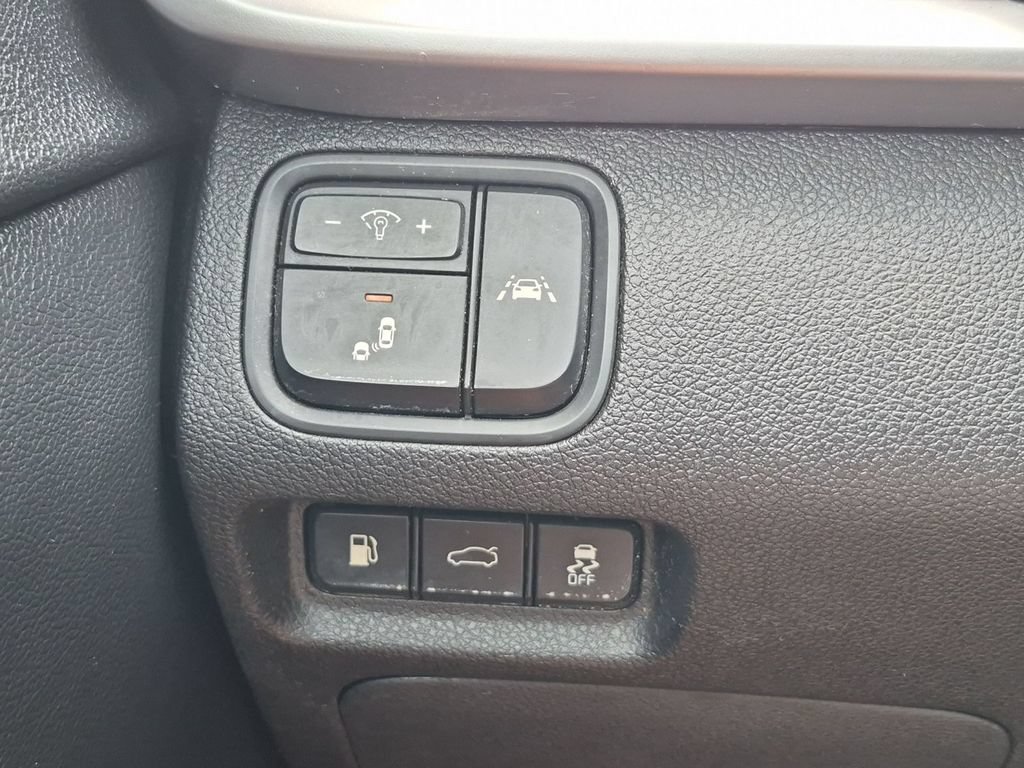 Used 2019 Kia Optima LX FWD image 17