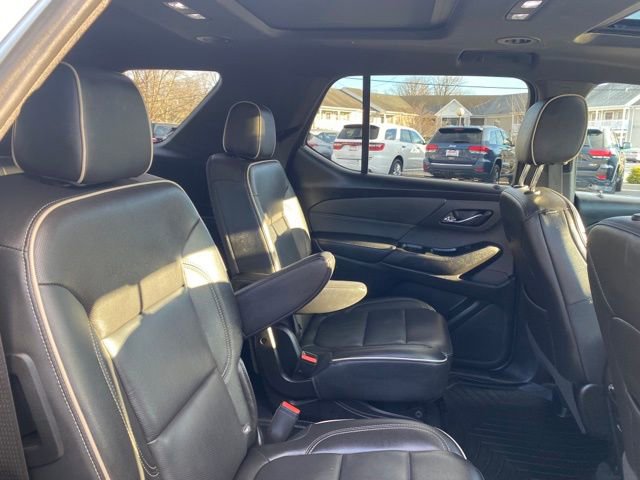 Used 2023 Chevrolet Traverse Premier w/ Redline Edition image 26