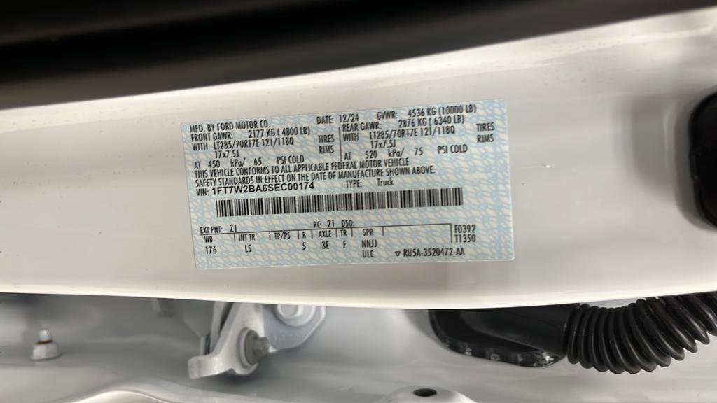 Used 2025 Ford F250 XL w/ XL Off-Road Package image 29