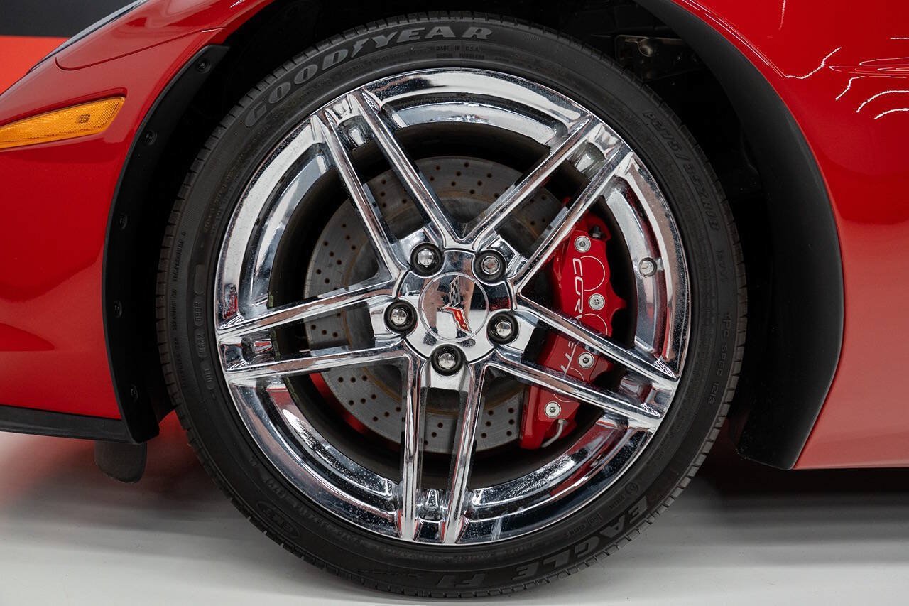 Used 2007 Chevrolet Corvette Z06 w/ Preferred Equipment Group RWD image 40