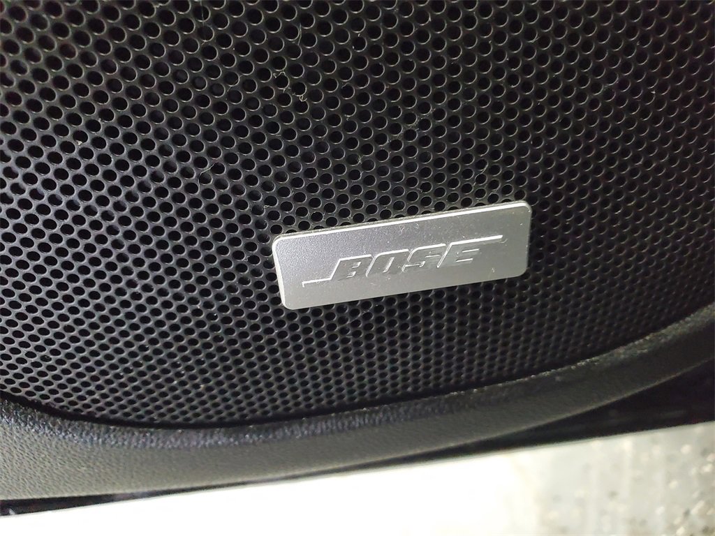 Used 2023 GMC Acadia Denali w/ Black Diamond Edition image 13