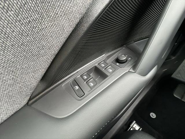 New 2026 Volkswagen Tiguan S AWD/4WD image 13
