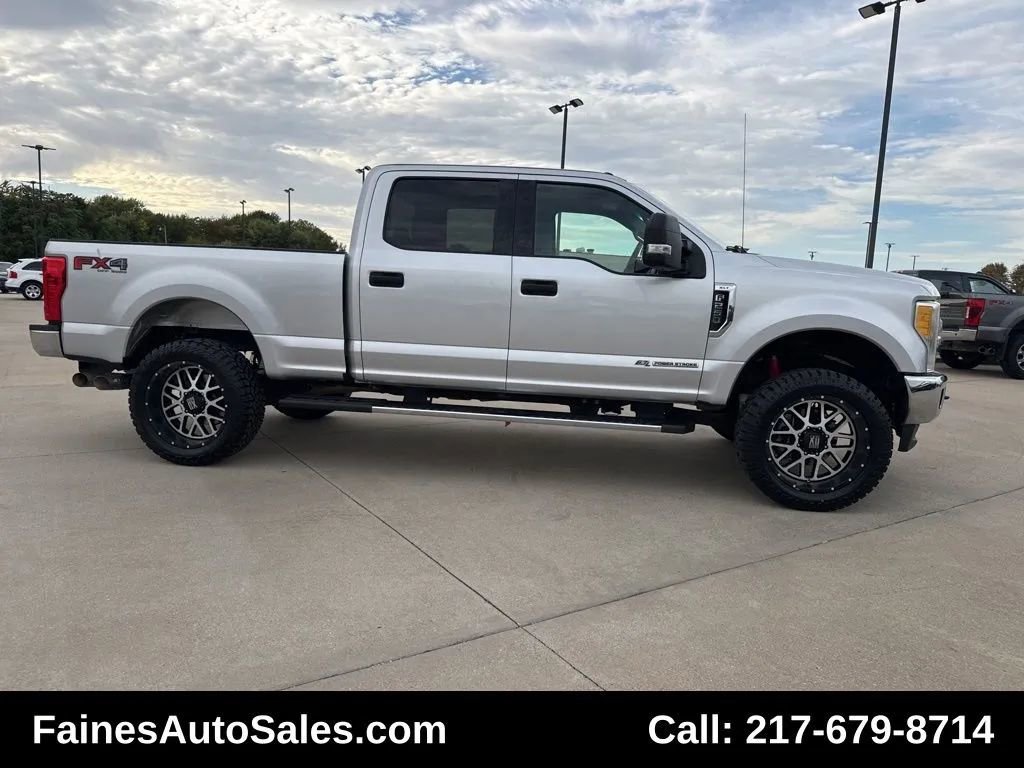 Used 2017 Ford F250 XLT w/ XLT Value Package image 28